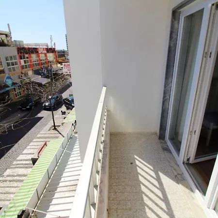 Apartamento Elegant With View In 80 M² Parking Portimão