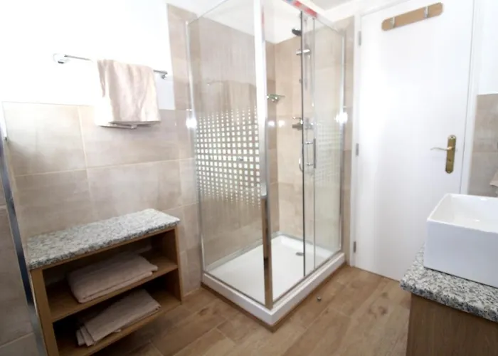 Cozy In 80 M² With View Appartement